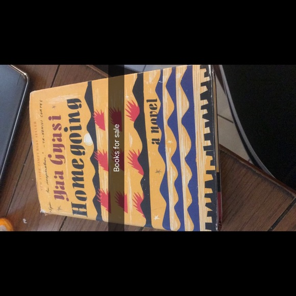 Books - Picture 5 of 6